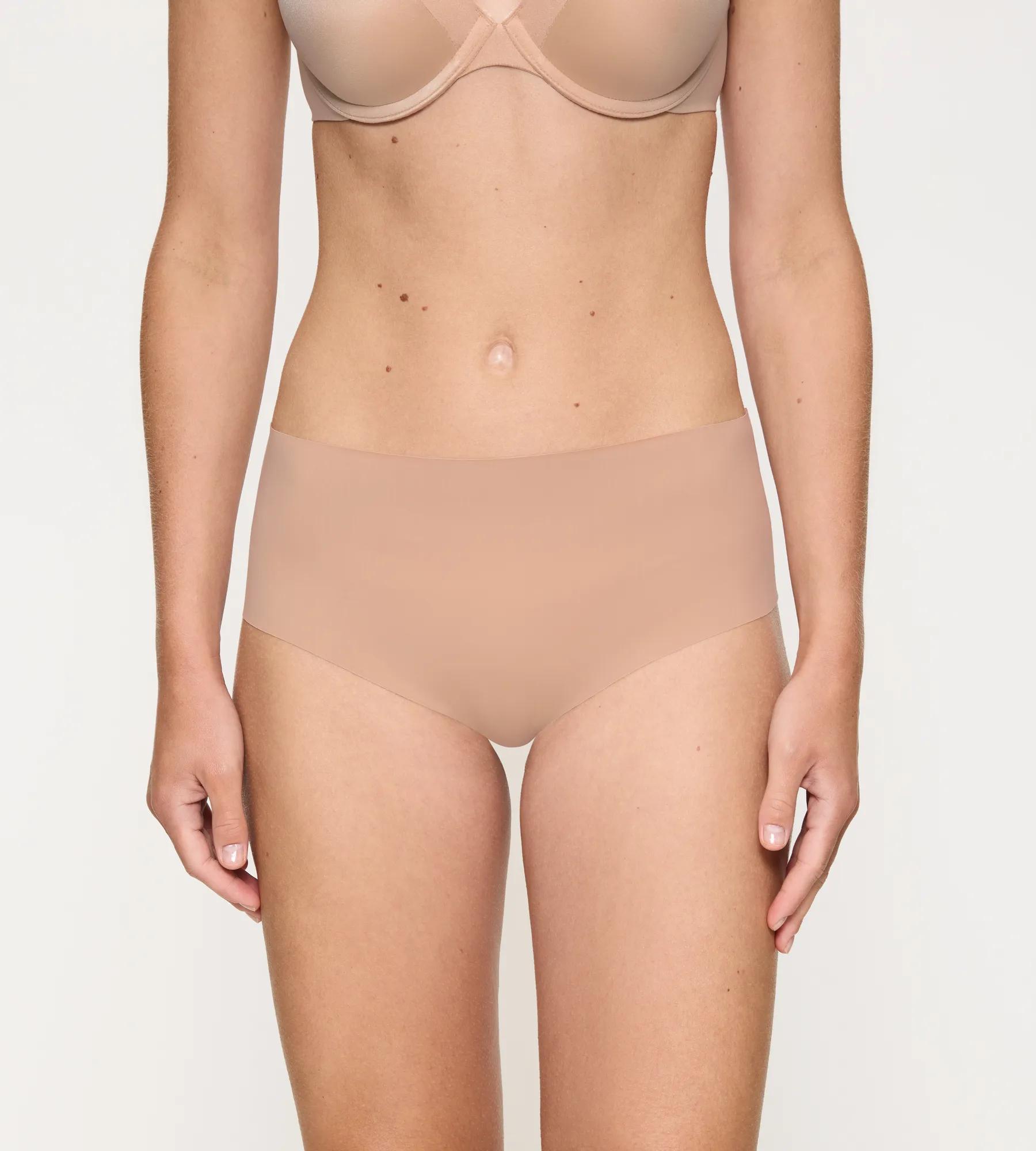 Pretty Micro  High waisted