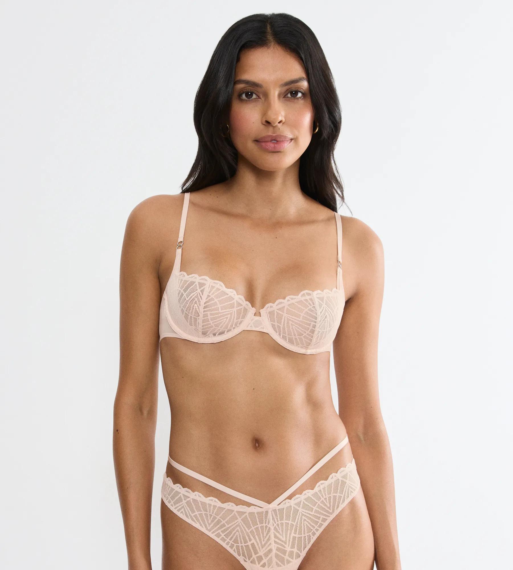 That Night In Vegas  Underwired bras