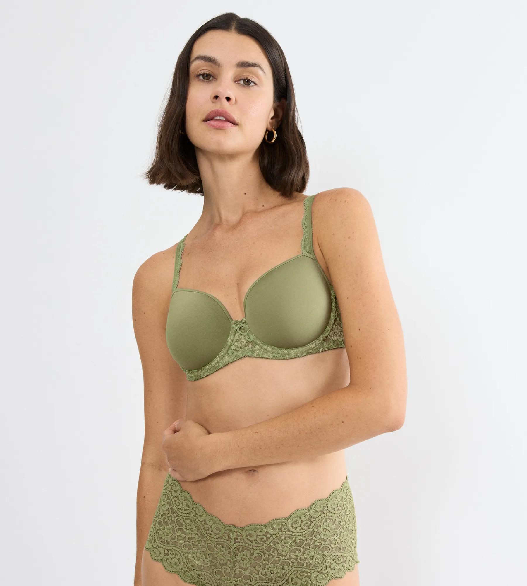 Amourette  Padded bras
