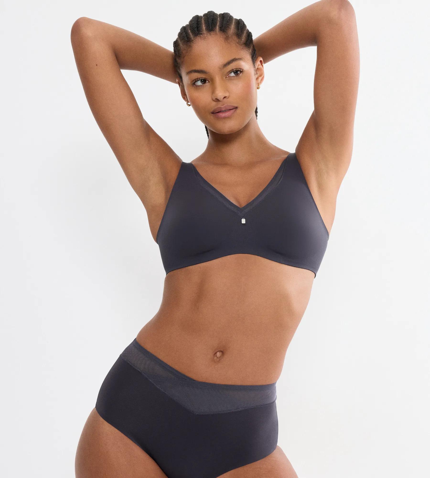 True Shape Sensation T  Minimizer bras