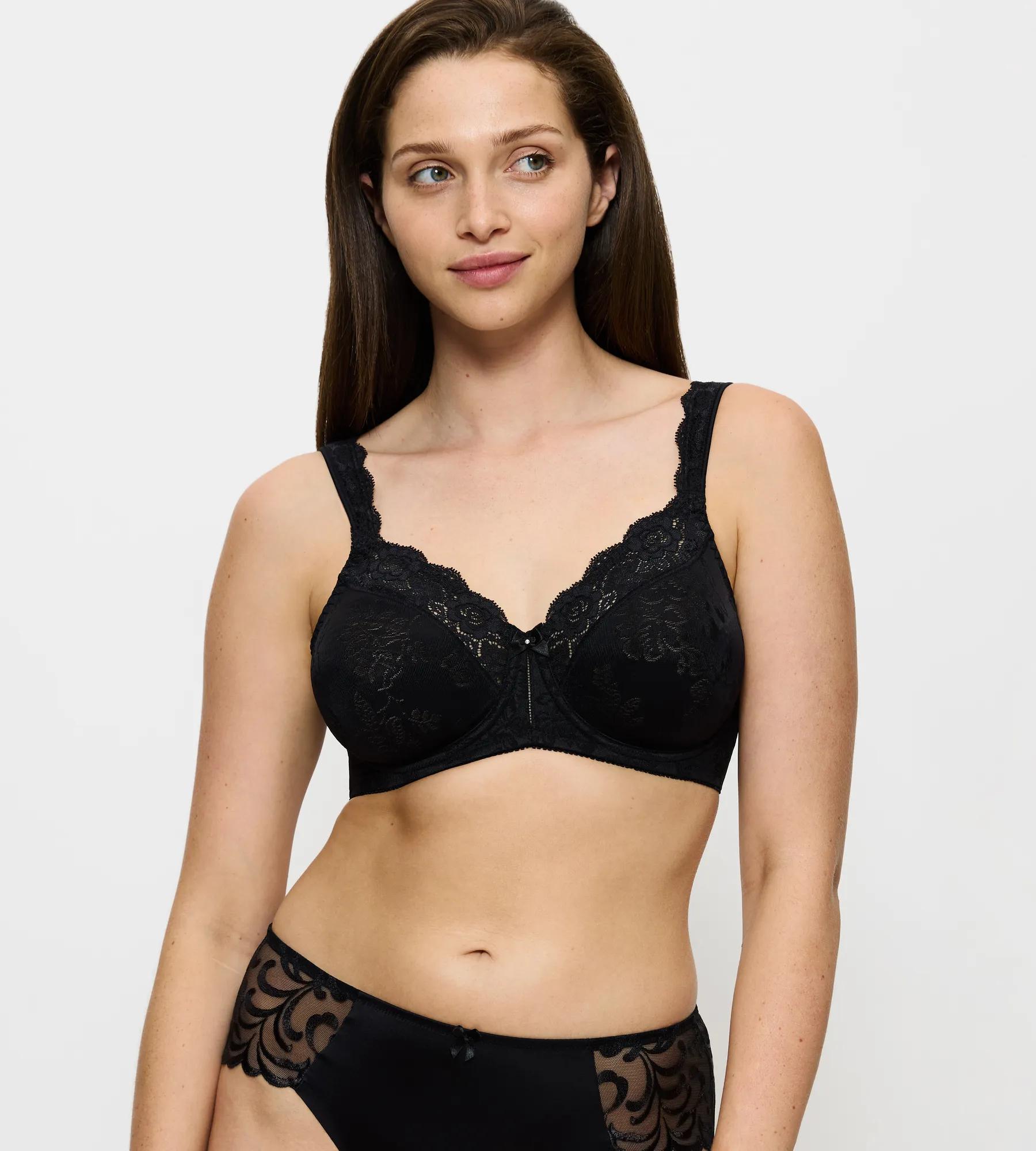 Stellina - Bynder Test w Model Images  Underwired bras