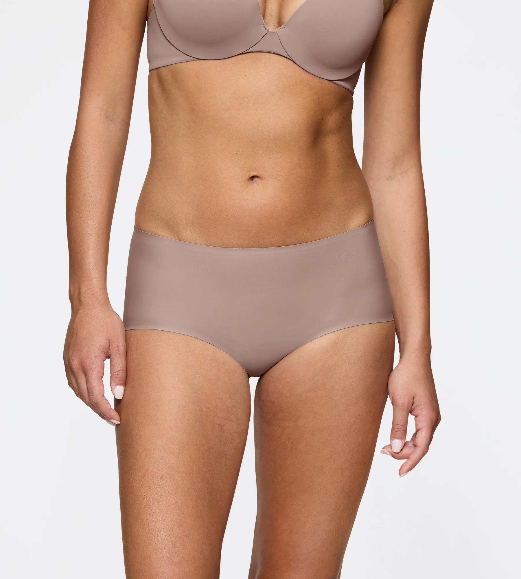 Body Make-Up Illusion Shorty  High waisted