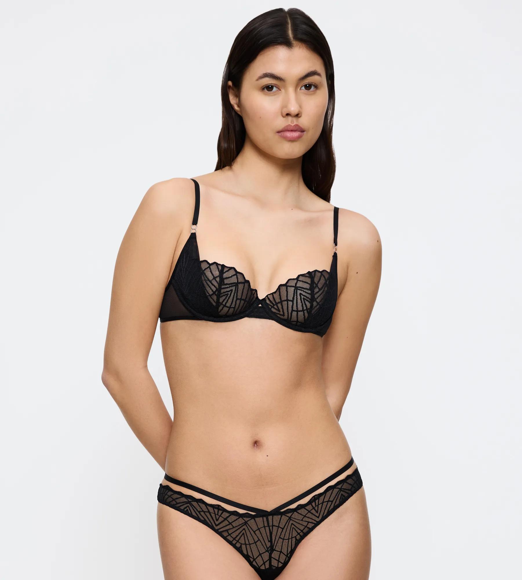 That Night In Vegas  Underwired bras