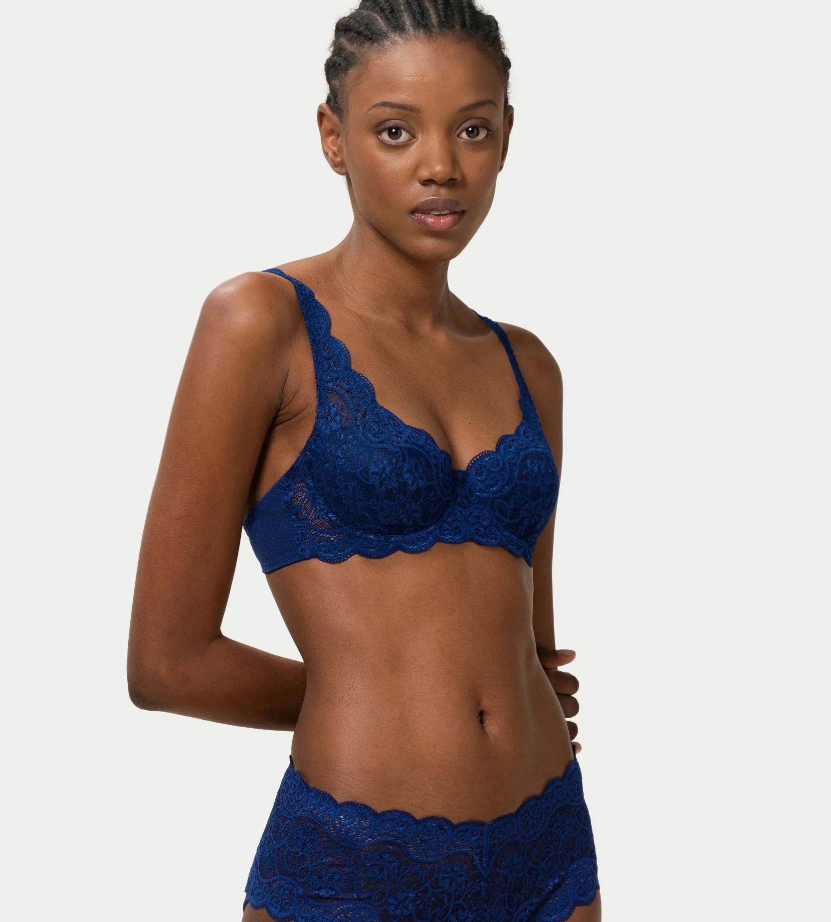 Amourette 300  Padded bras