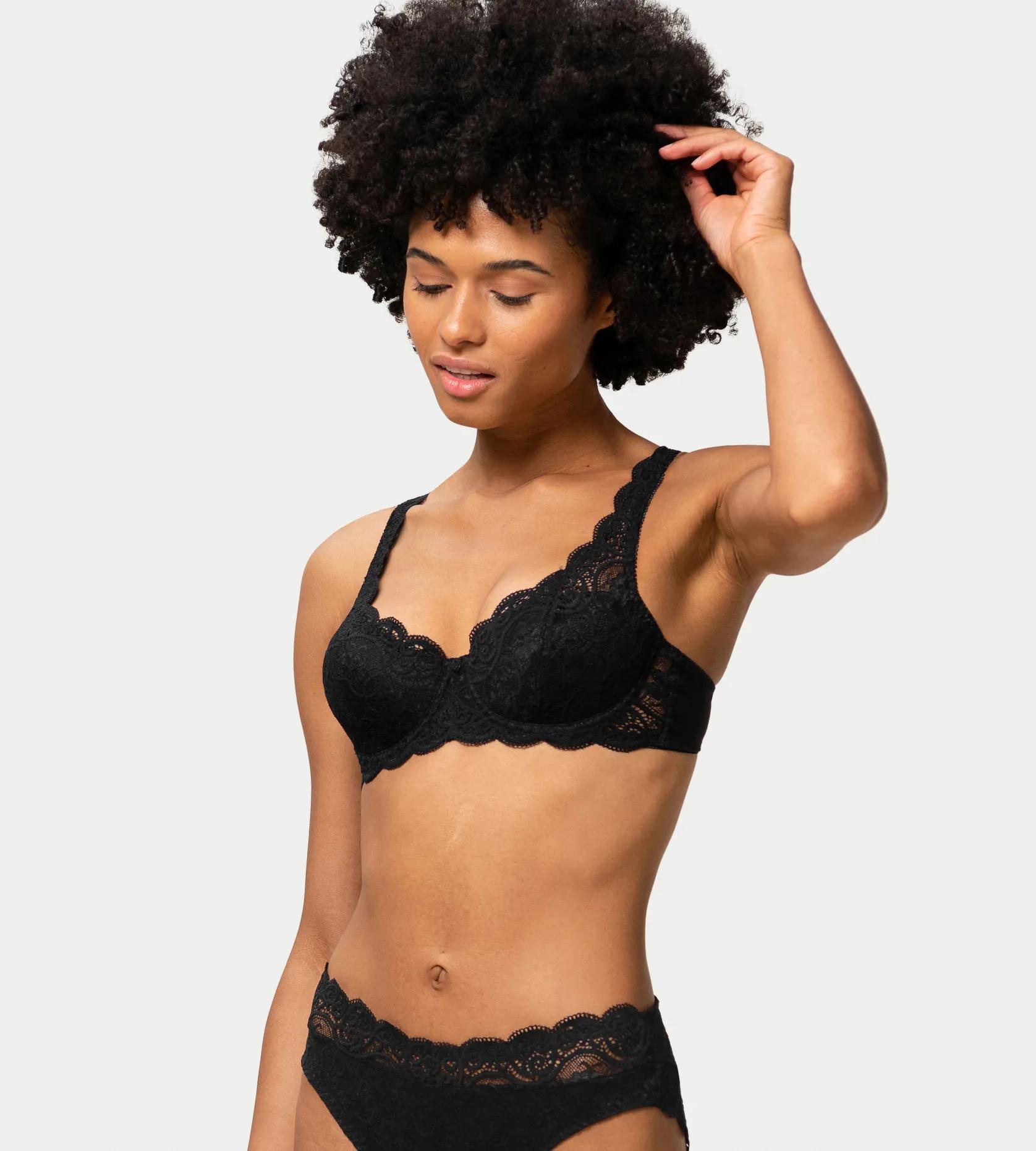 Amourette 300  Padded bras