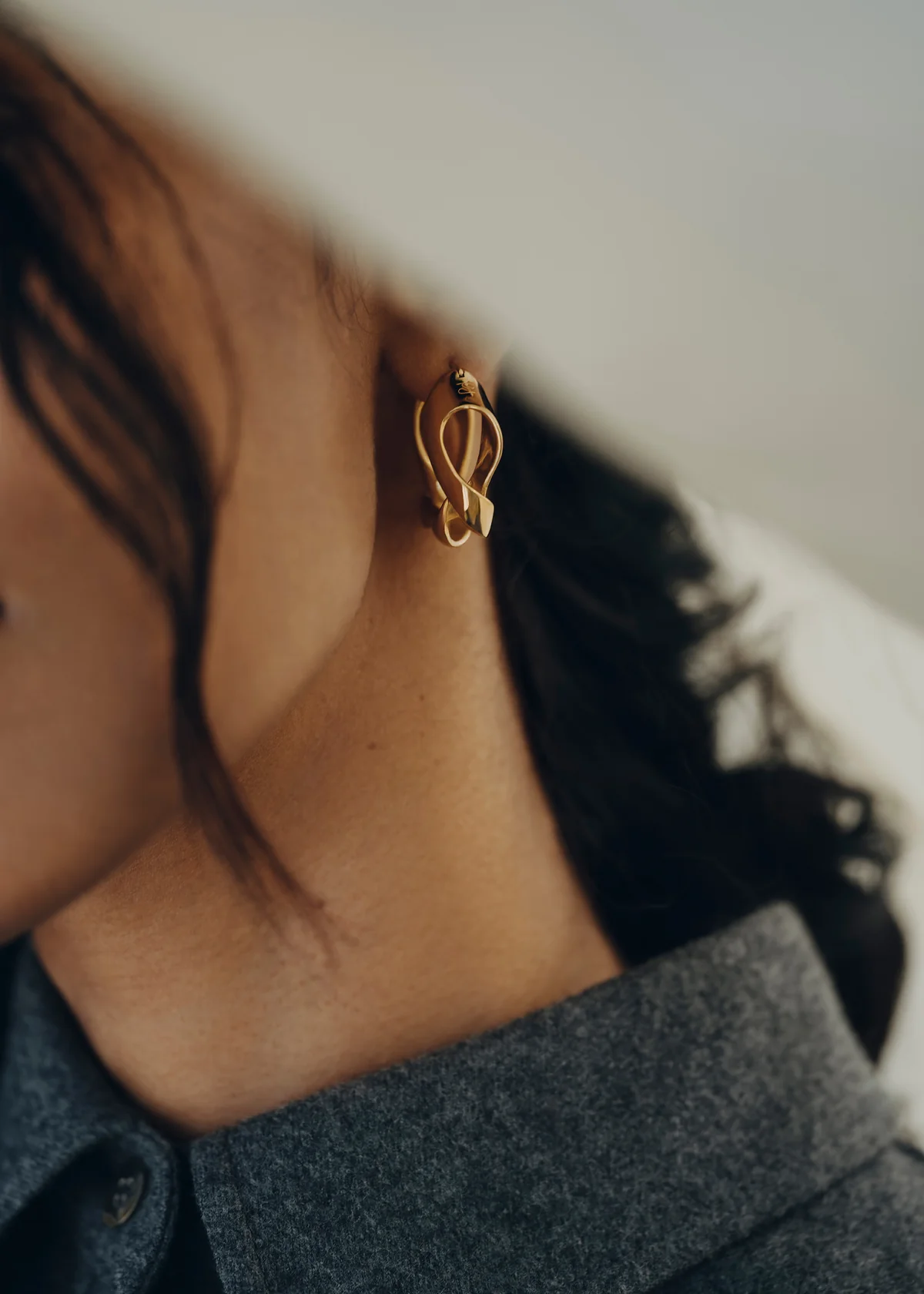 Éole Wavy Hoop Earrings-Edition gilded edition