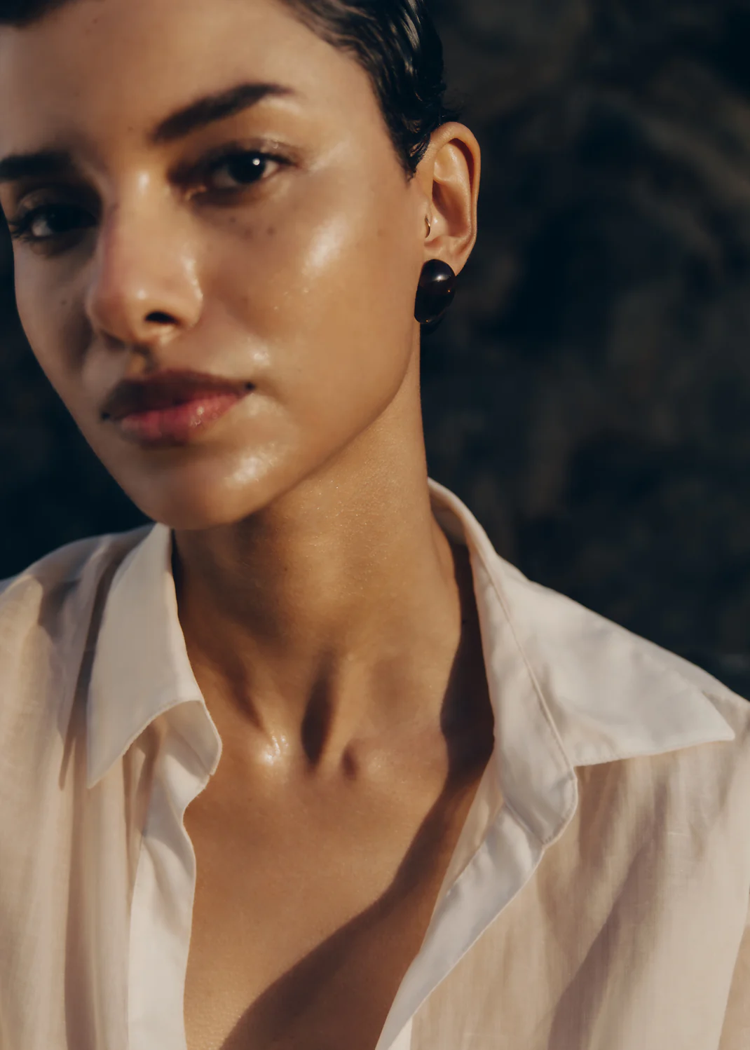 Stud Earrings Naé-Edition Smoked glass