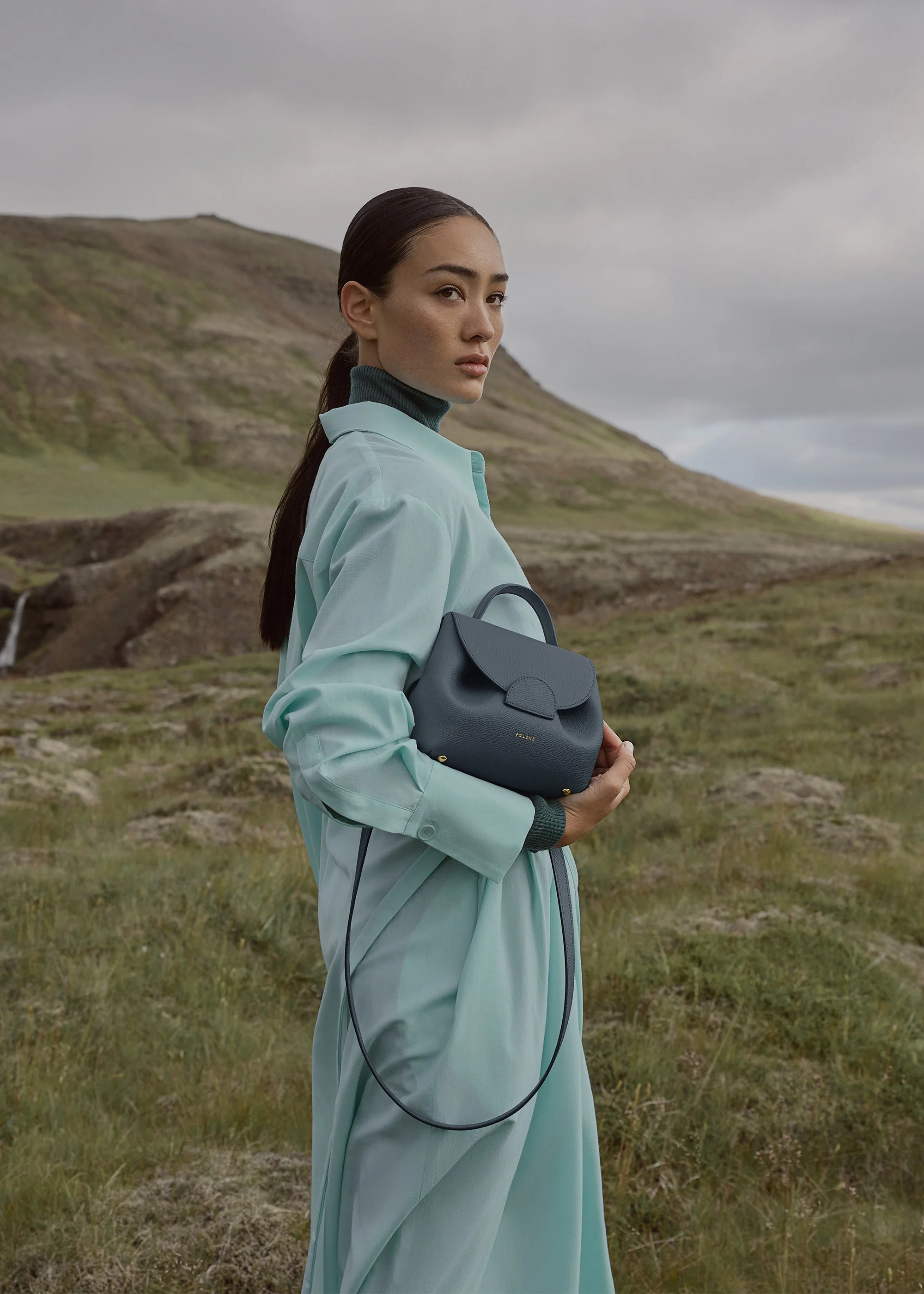 Numéro Un Nano - Textured Midnight Blue