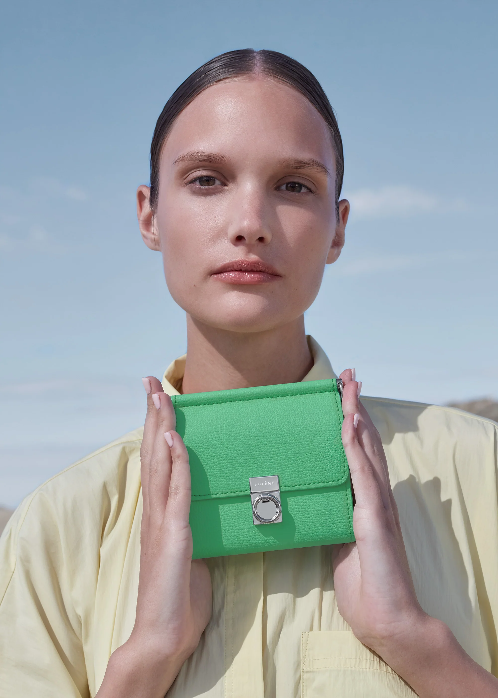 Numéro Sept Crossbody Wallet - Textured Chlorophyl