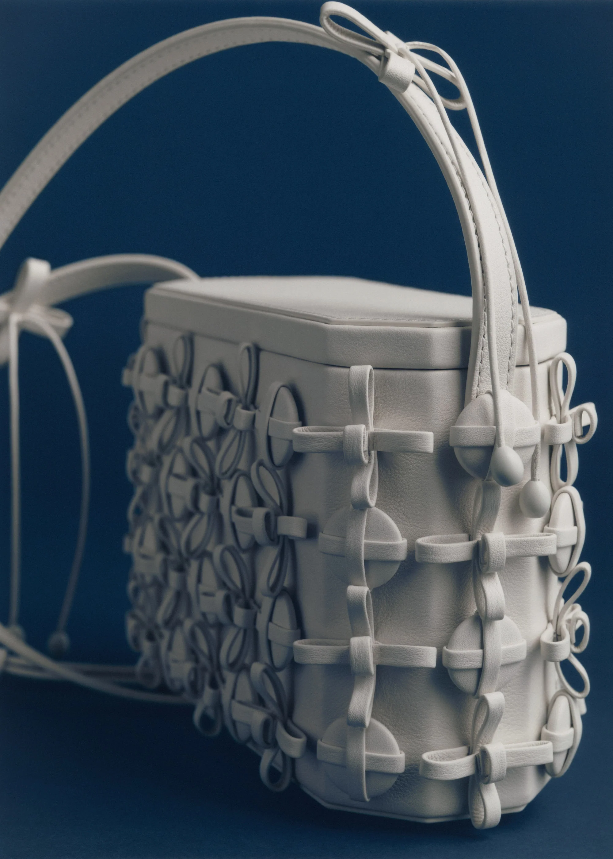 Button Bow Box-Edition Porcelain