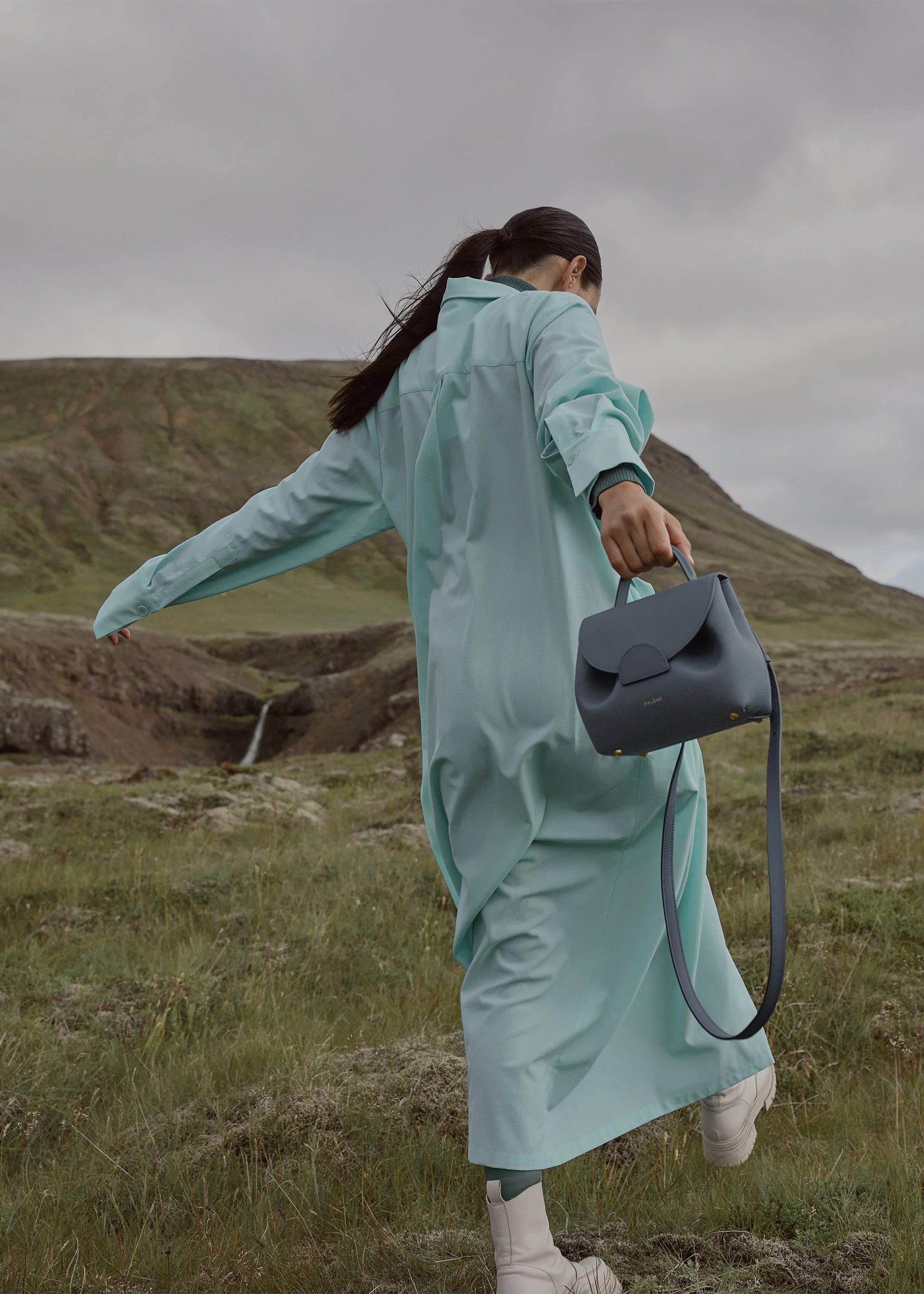 Numéro Un Nano - Textured Midnight Blue