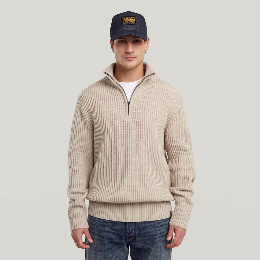 Essential Half Zip Knit