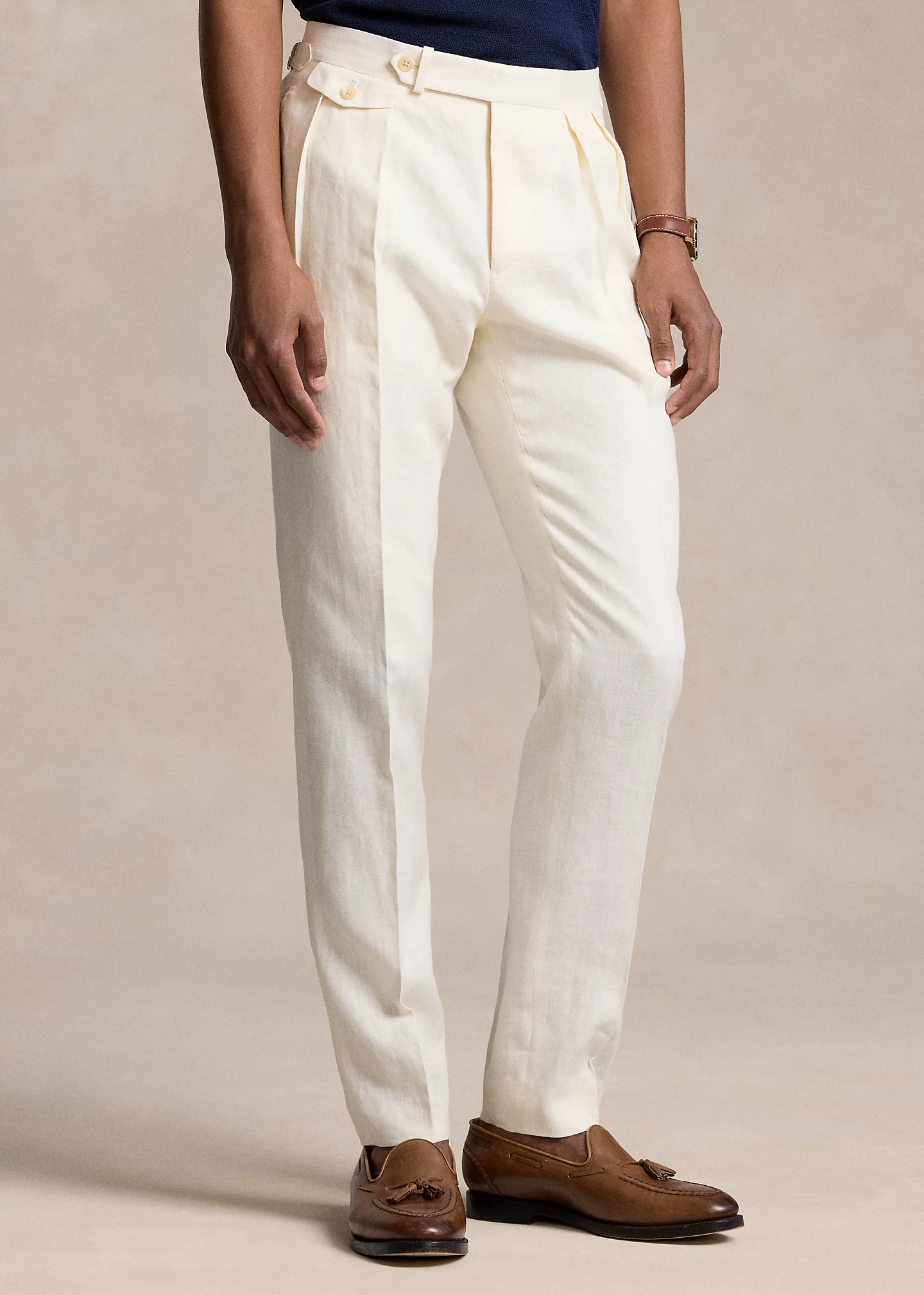 Pleated Linen Trouser