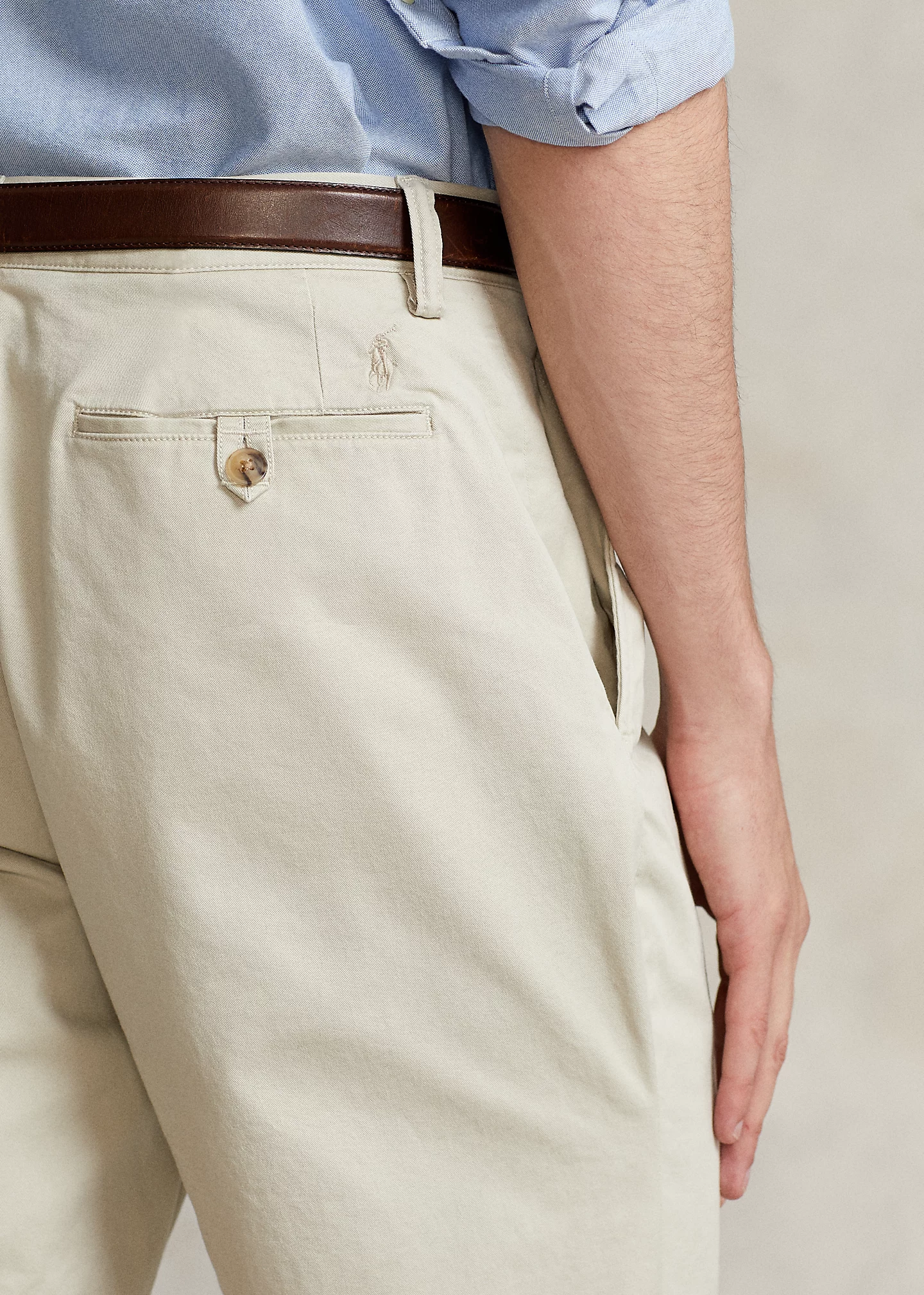 9-Inch Stretch Classic Fit Chino Short
