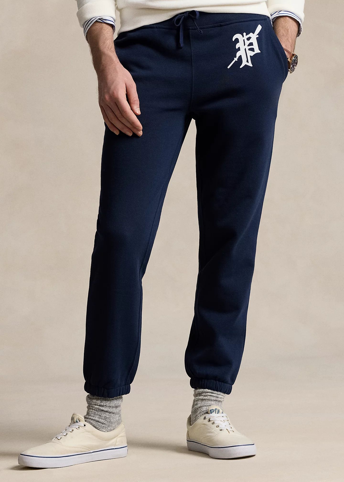 Appliqu��d Fleece Jogger Pant