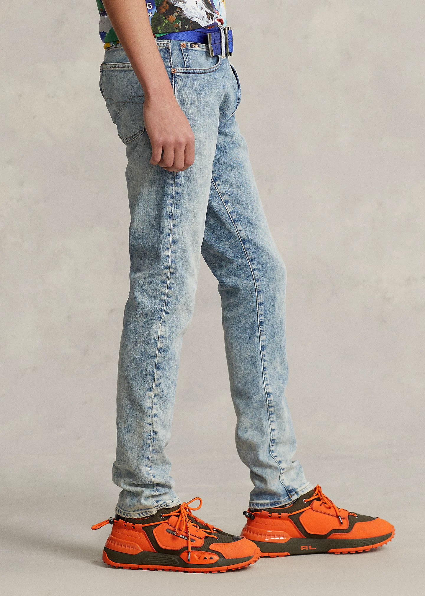 Sullivan Slim Faded Performance Jean
