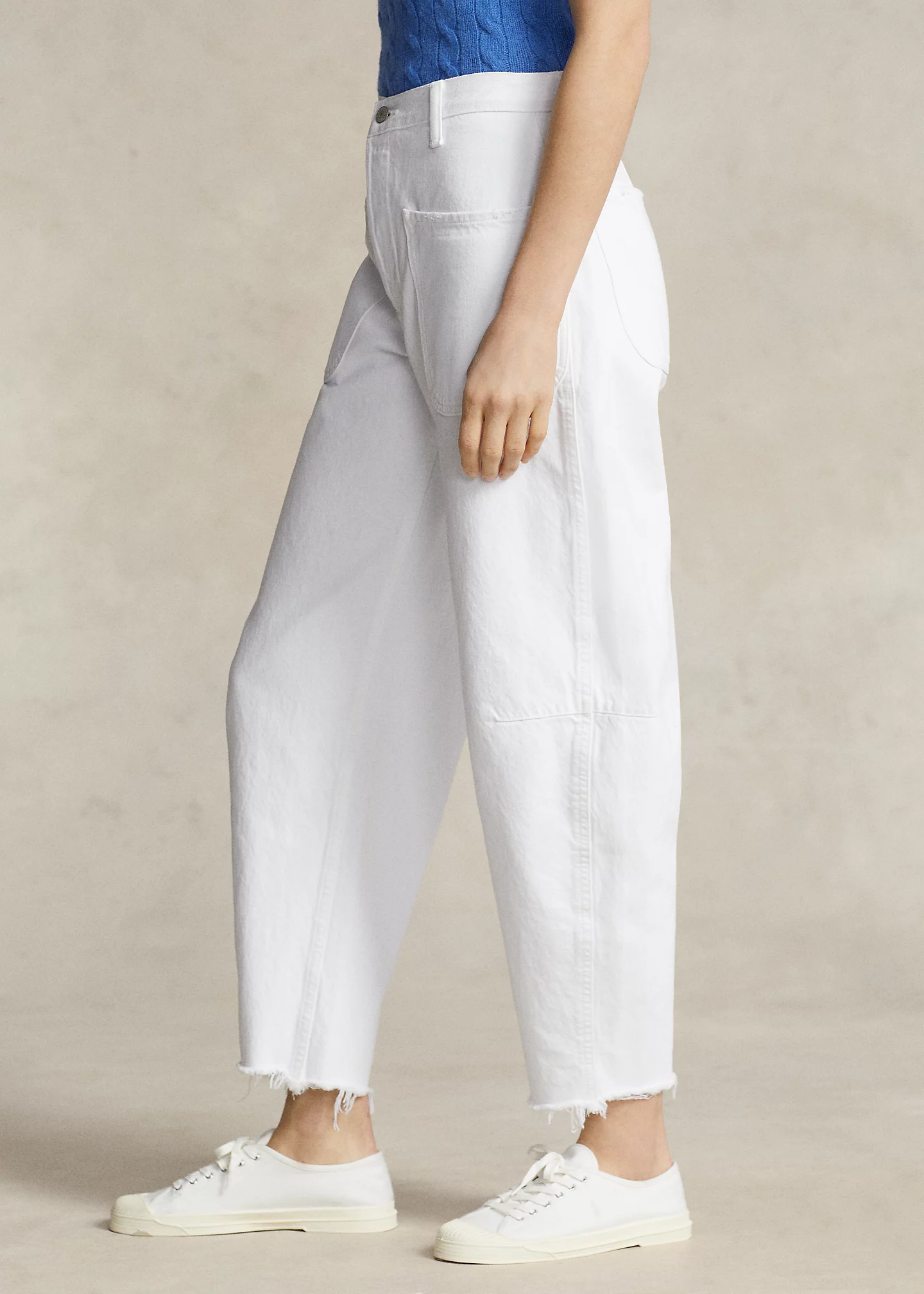 Relaxed Curved Tapered Jean