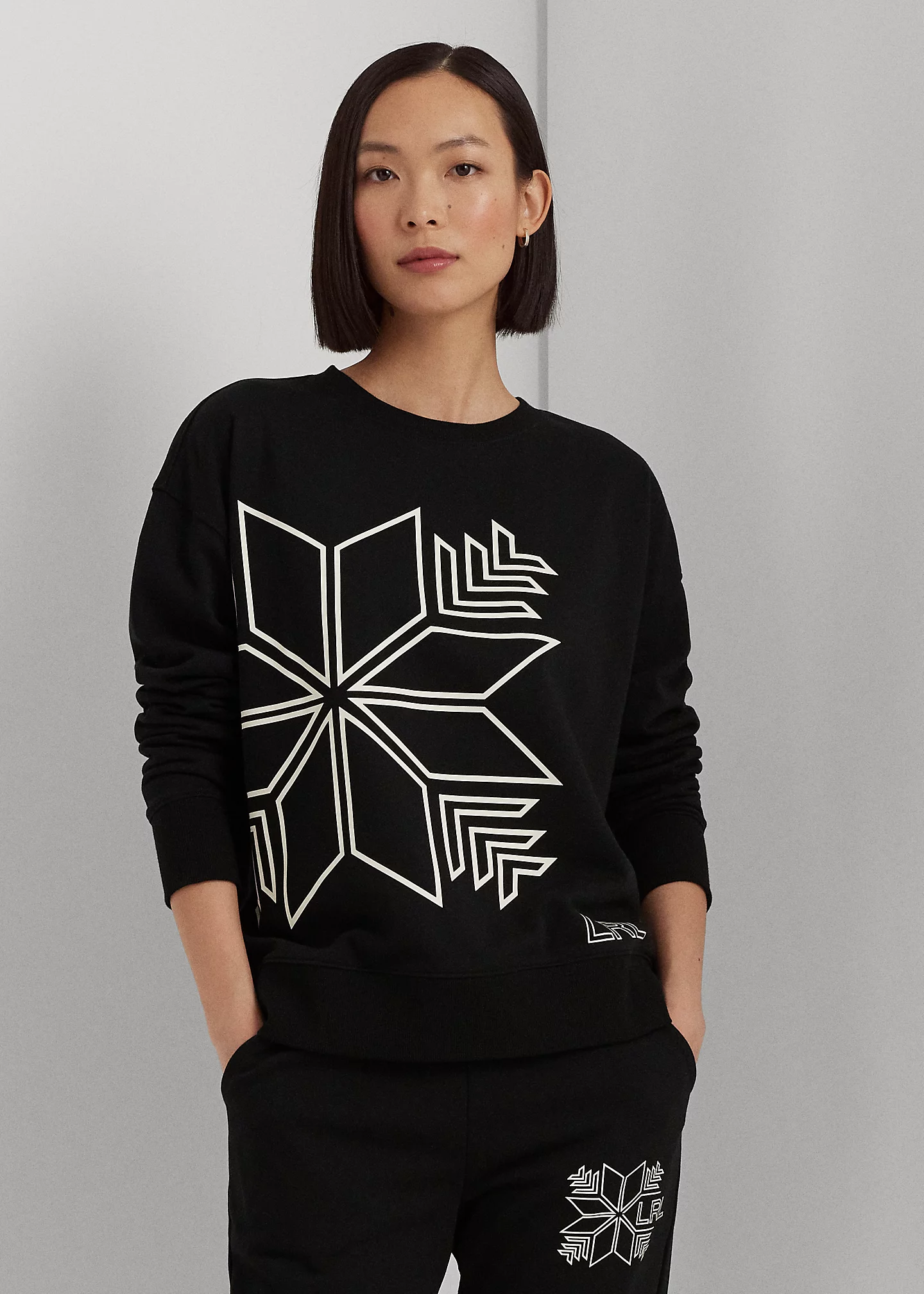 Snowflake-Graphic French Terry Pullover