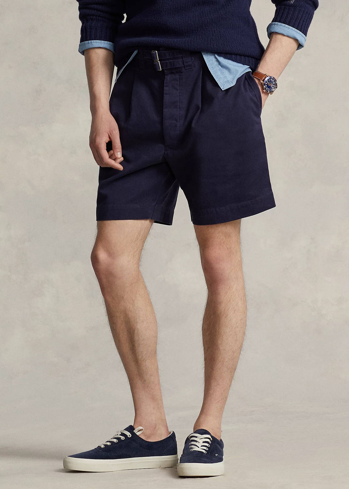 7-Inch Relaxed Fit Pleated Twill Short