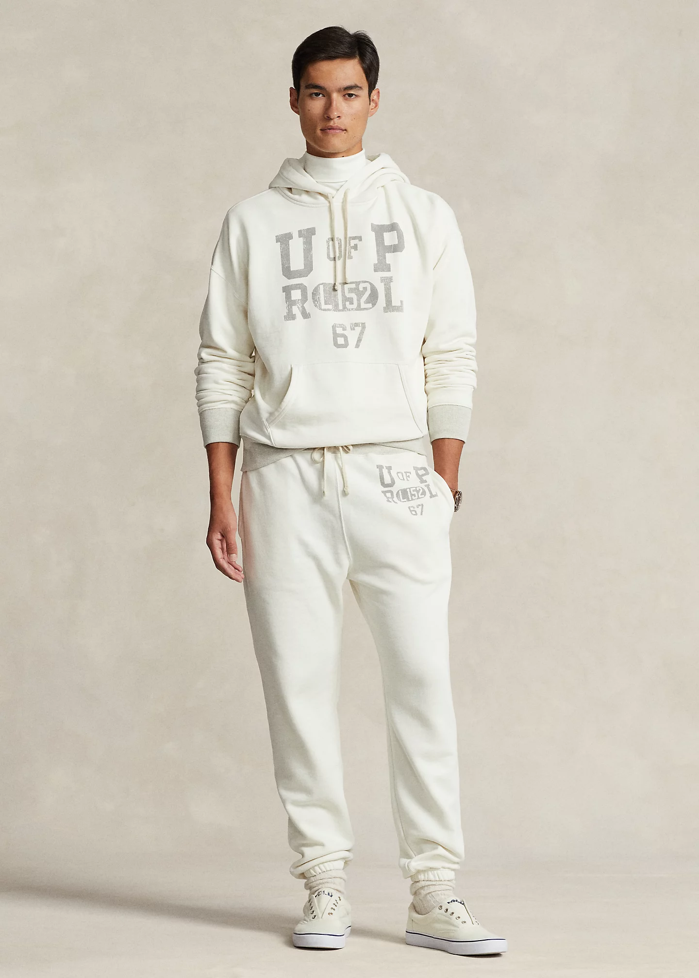 Fleece Graphic Hoodie