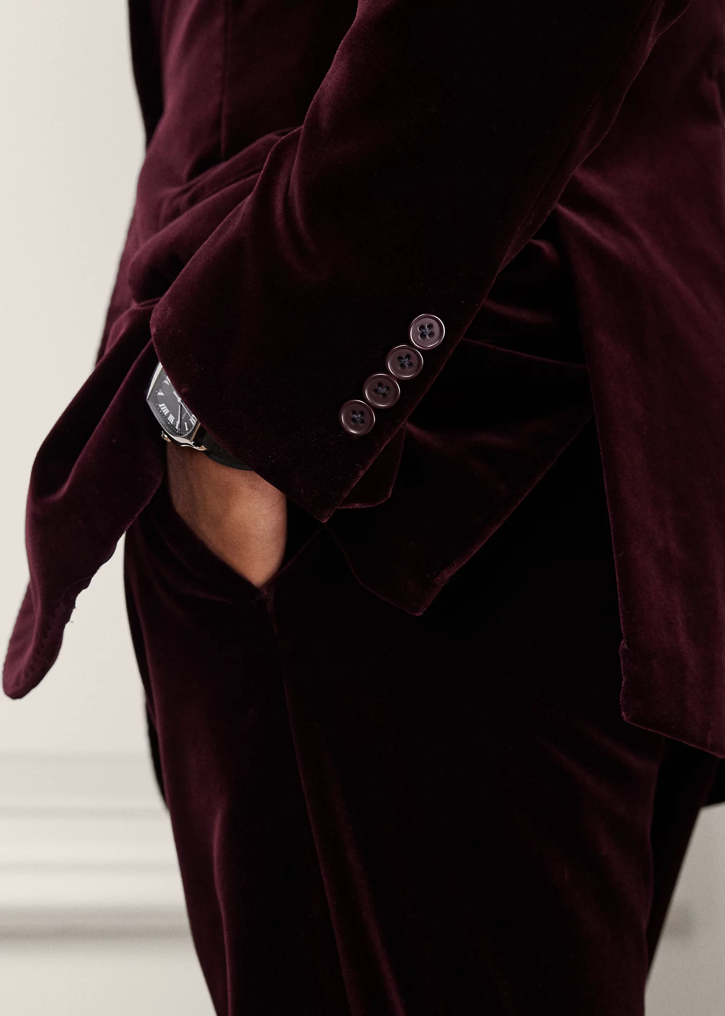 Kent Hand-Tailored Velvet Jacket