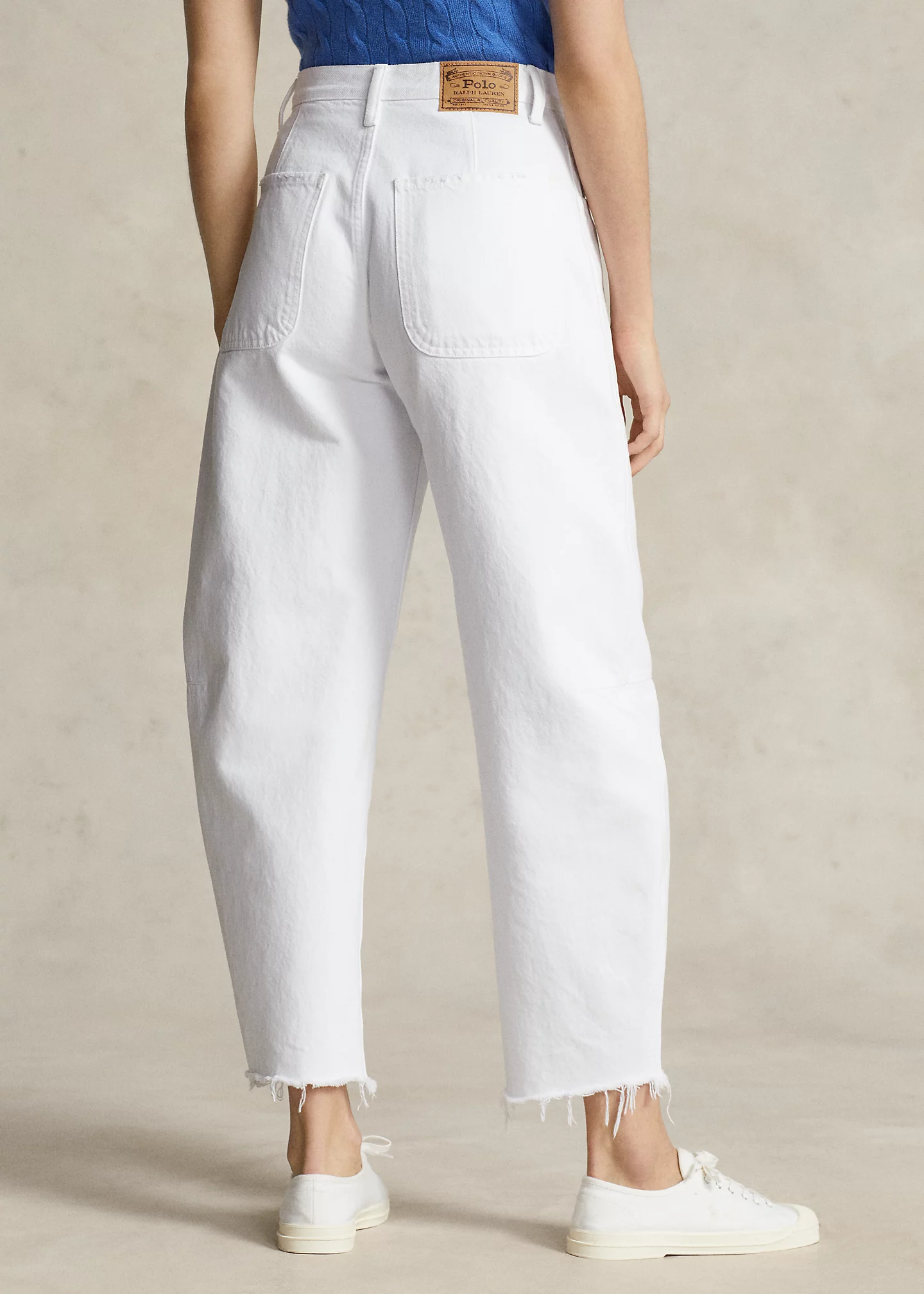 Relaxed Curved Tapered Jean