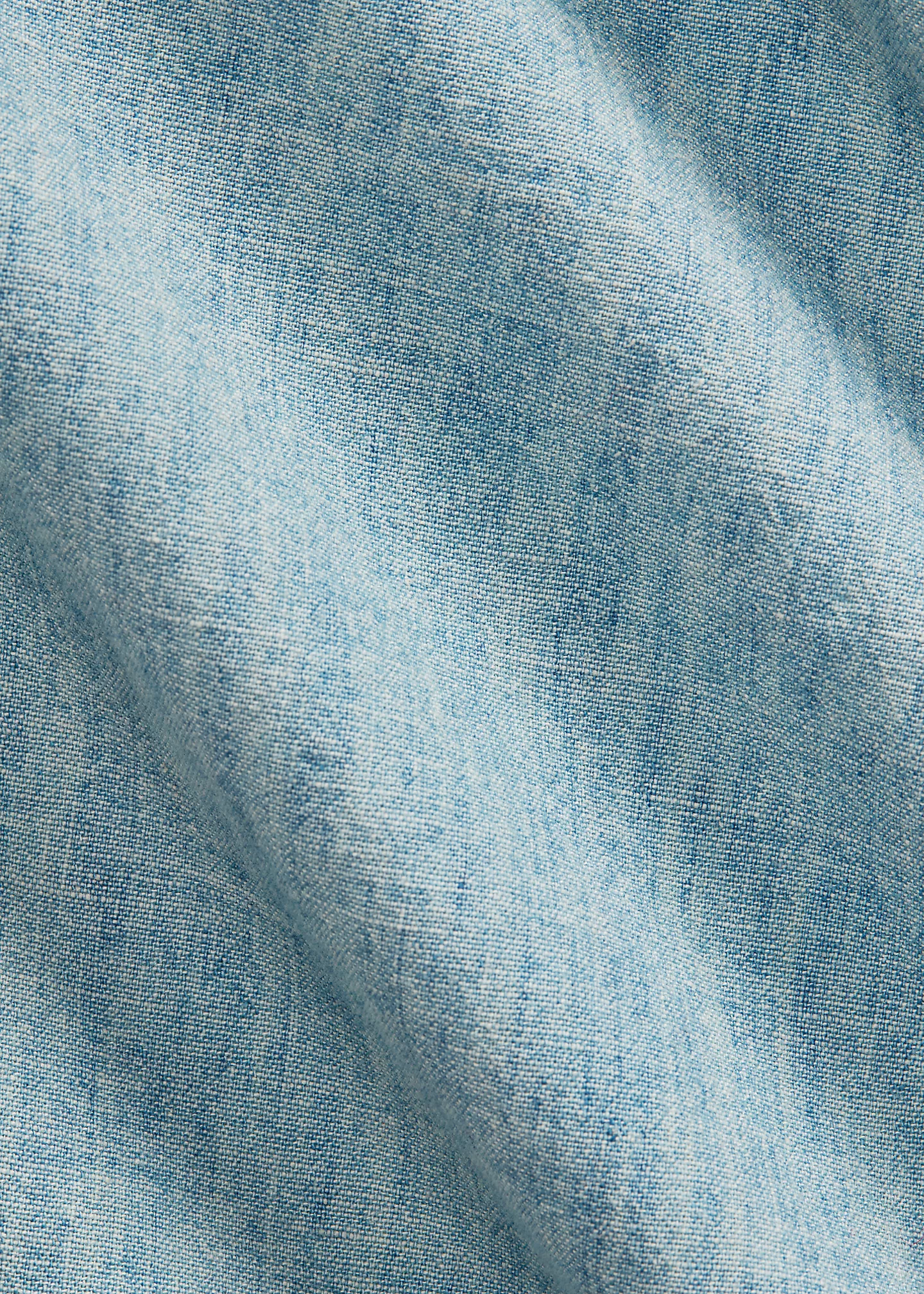 Classic Fit Indigo Chambray Shirt