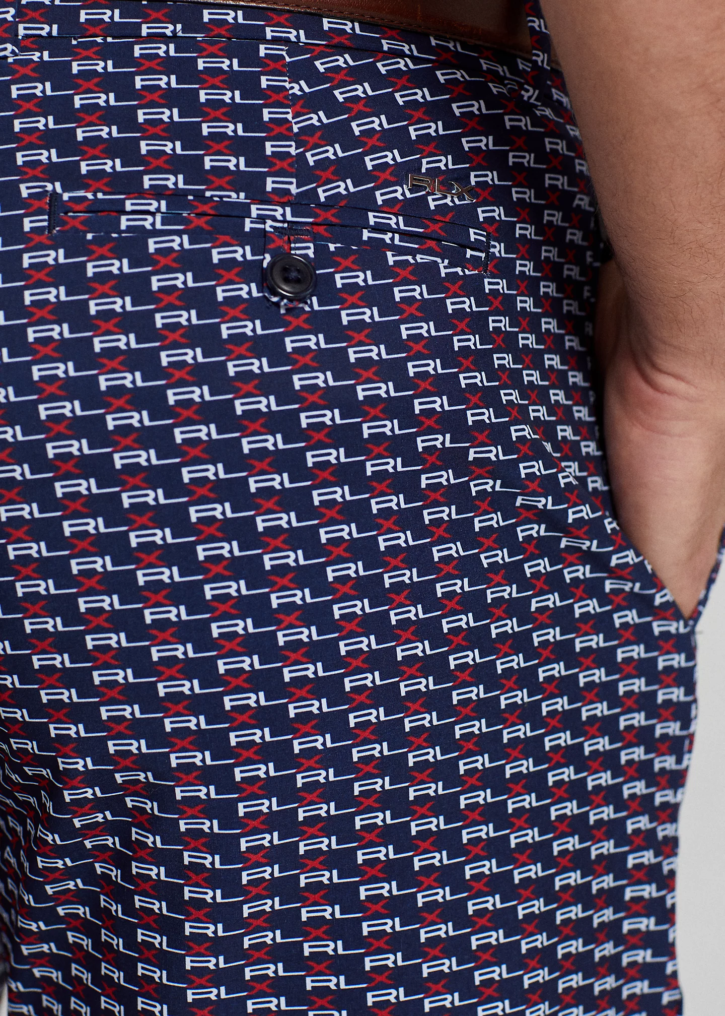 9-Inch Tailored Fit Featherweight Short