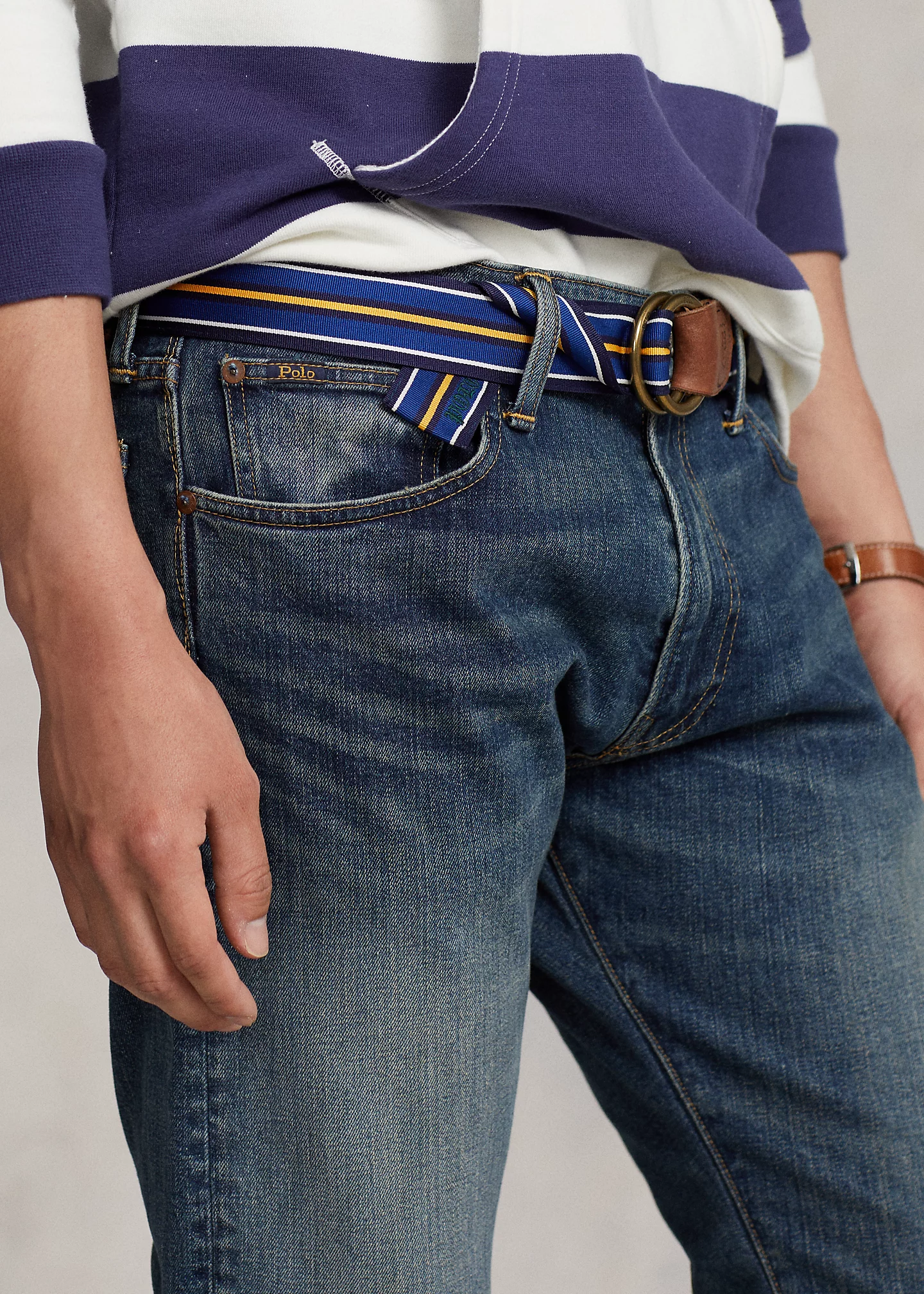 Sullivan Slim Cropped Stretch Jean