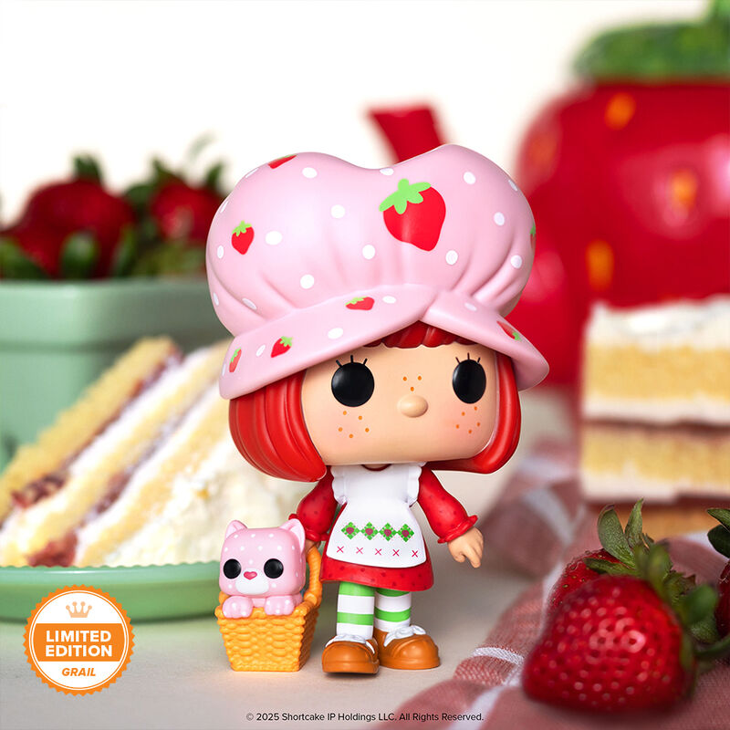 Strawberry Shortcake Pop! Strawberry Shortcake with Custard with Pop! Protector