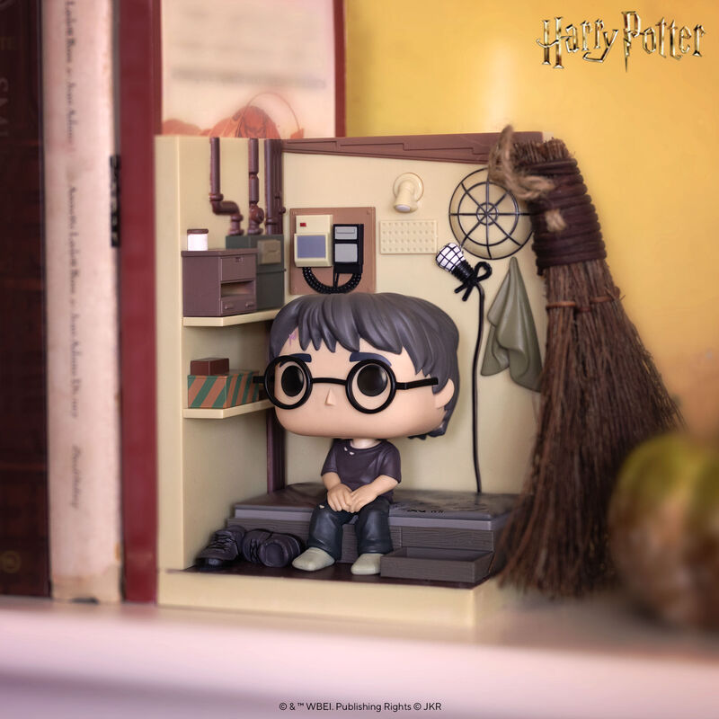Harry Potter Pop! Nooks Harry Potter in Cupboard