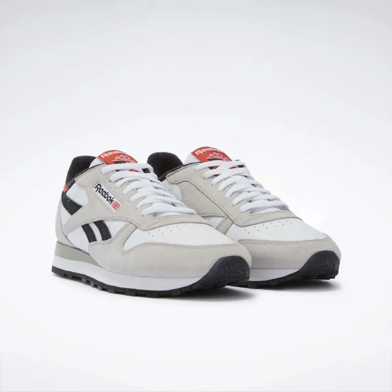 Classic Leather Unisex Sneakers