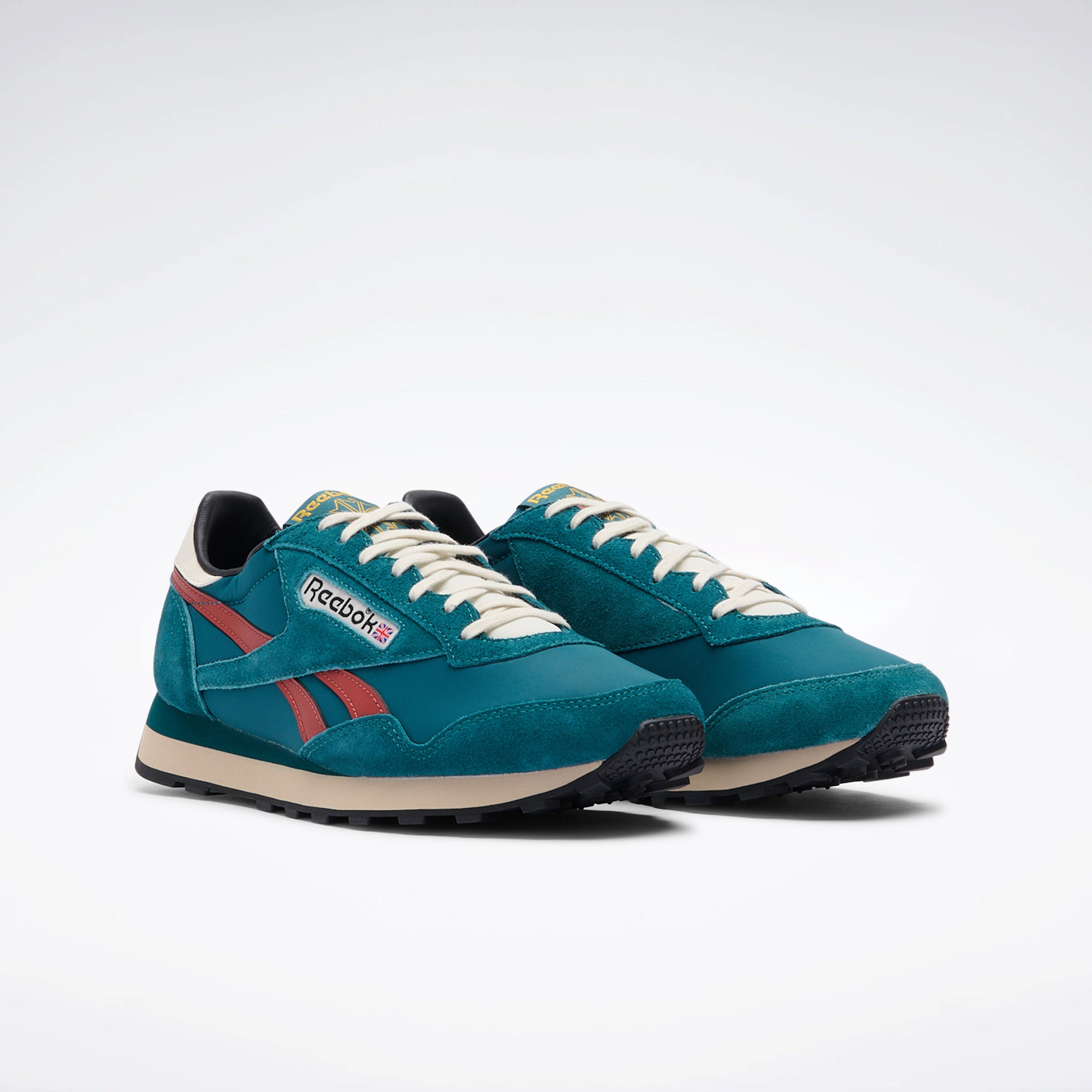 Aztec II Unisex Sneakers