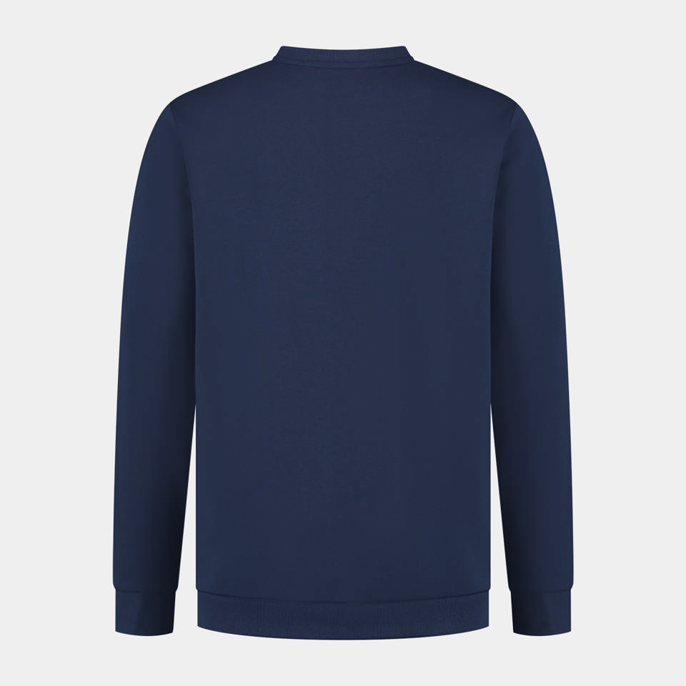 ESSENTIALS C-NECK SWEAT