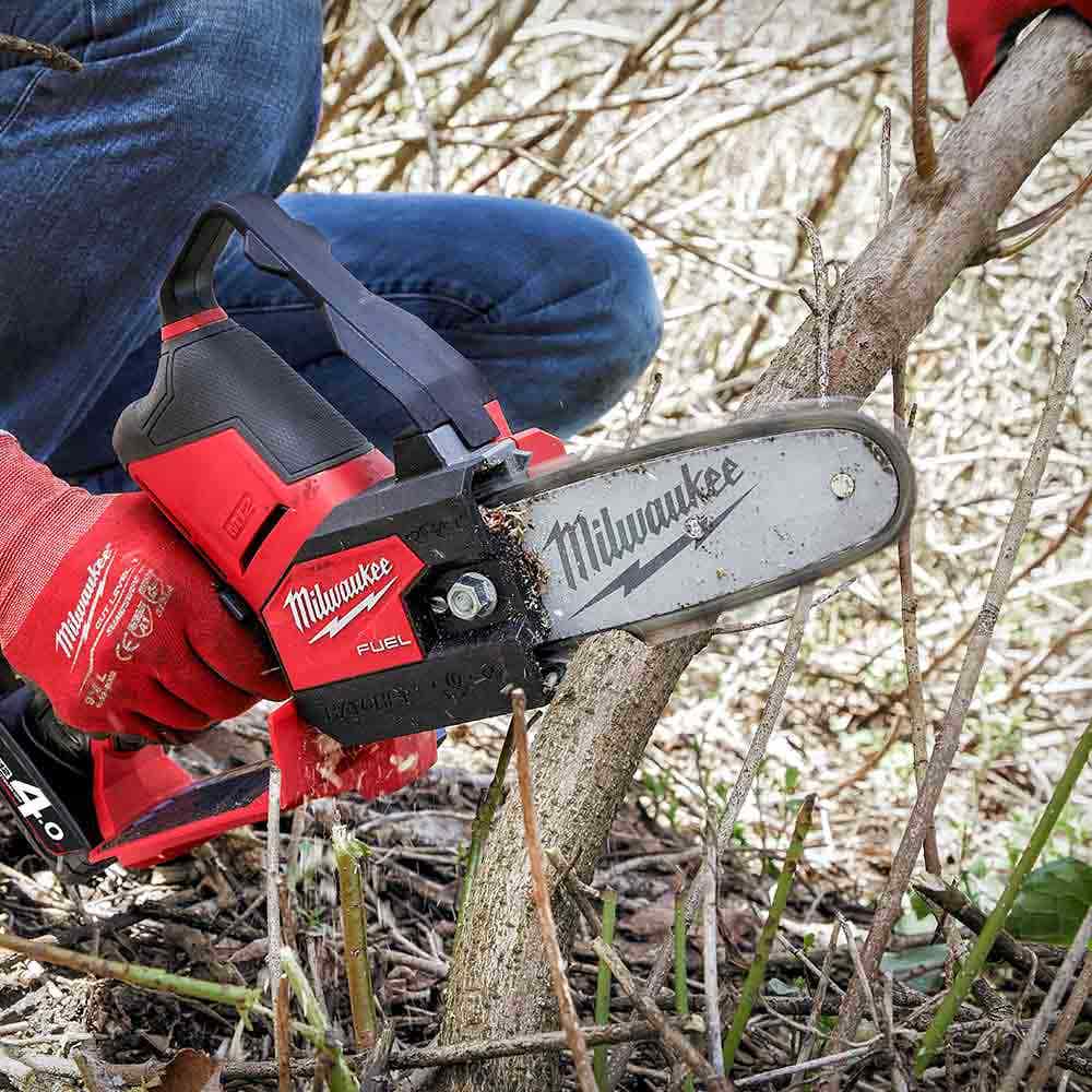 MILWAUKEE 12V FUEL™ HATCHET™ 6" Pruning Saw Skin M12FHS-0