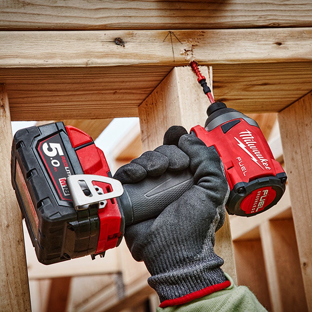 MILWAUKEE 18V Fuel™ 1/4" Hex Impact Driver Skin M18FID2-0