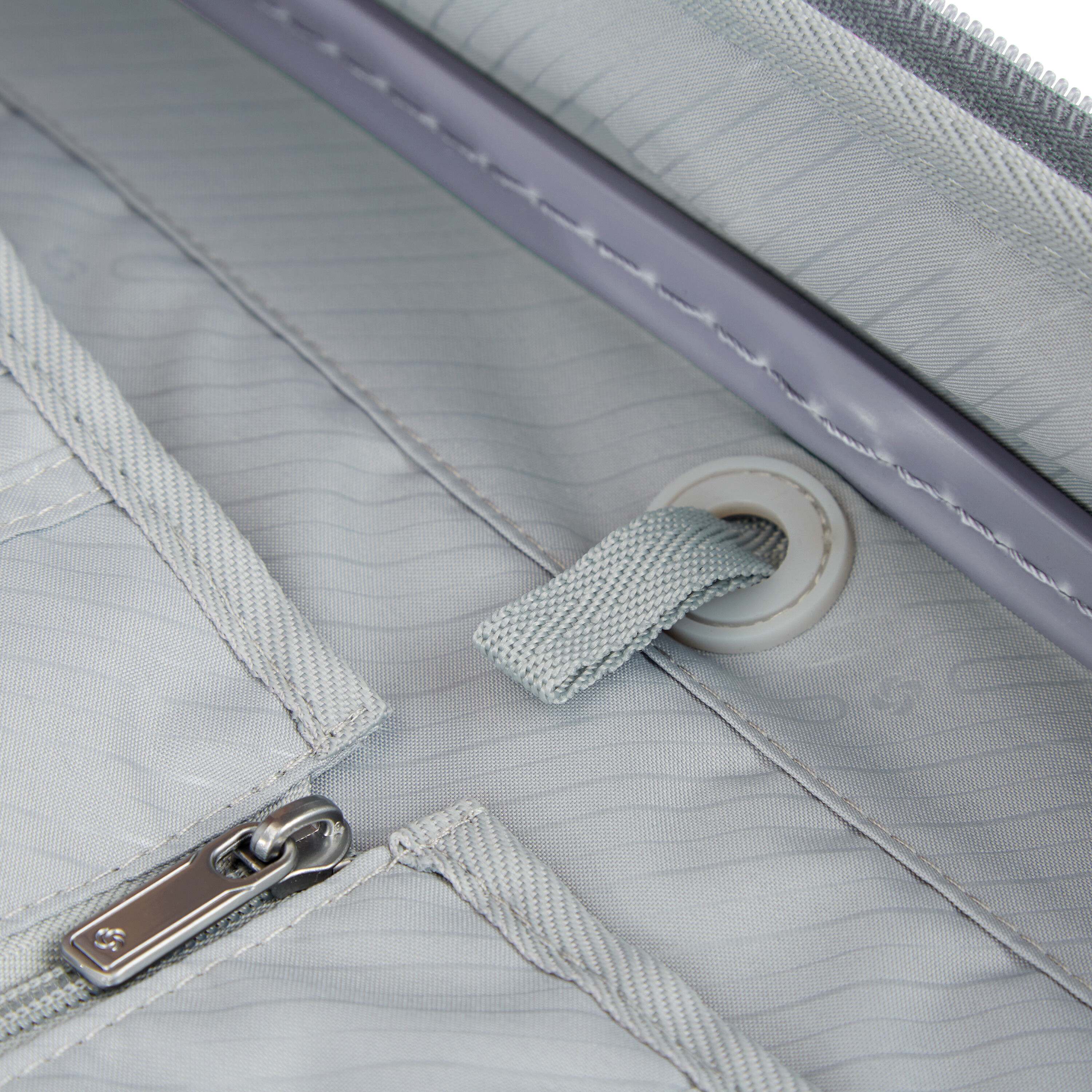 Samsonite ELEVATION™ PLUS MEDIUM GLIDER