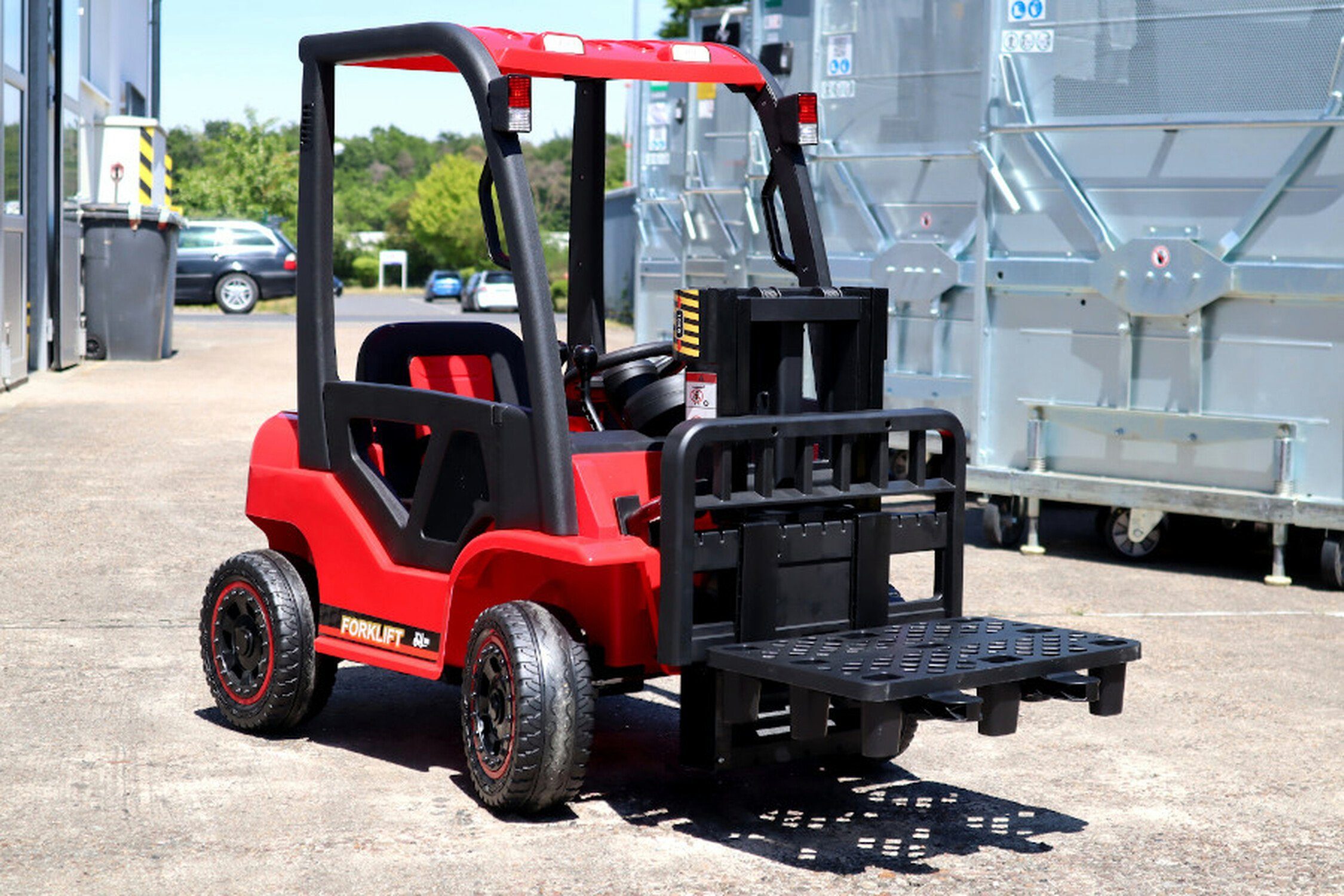 TPFLiving electric children's car forklift - motor: 2 x 12 V - battery: 1 x 12 Volt/7Ah, load capacity 40 kg, children's car - electric car with seat belt