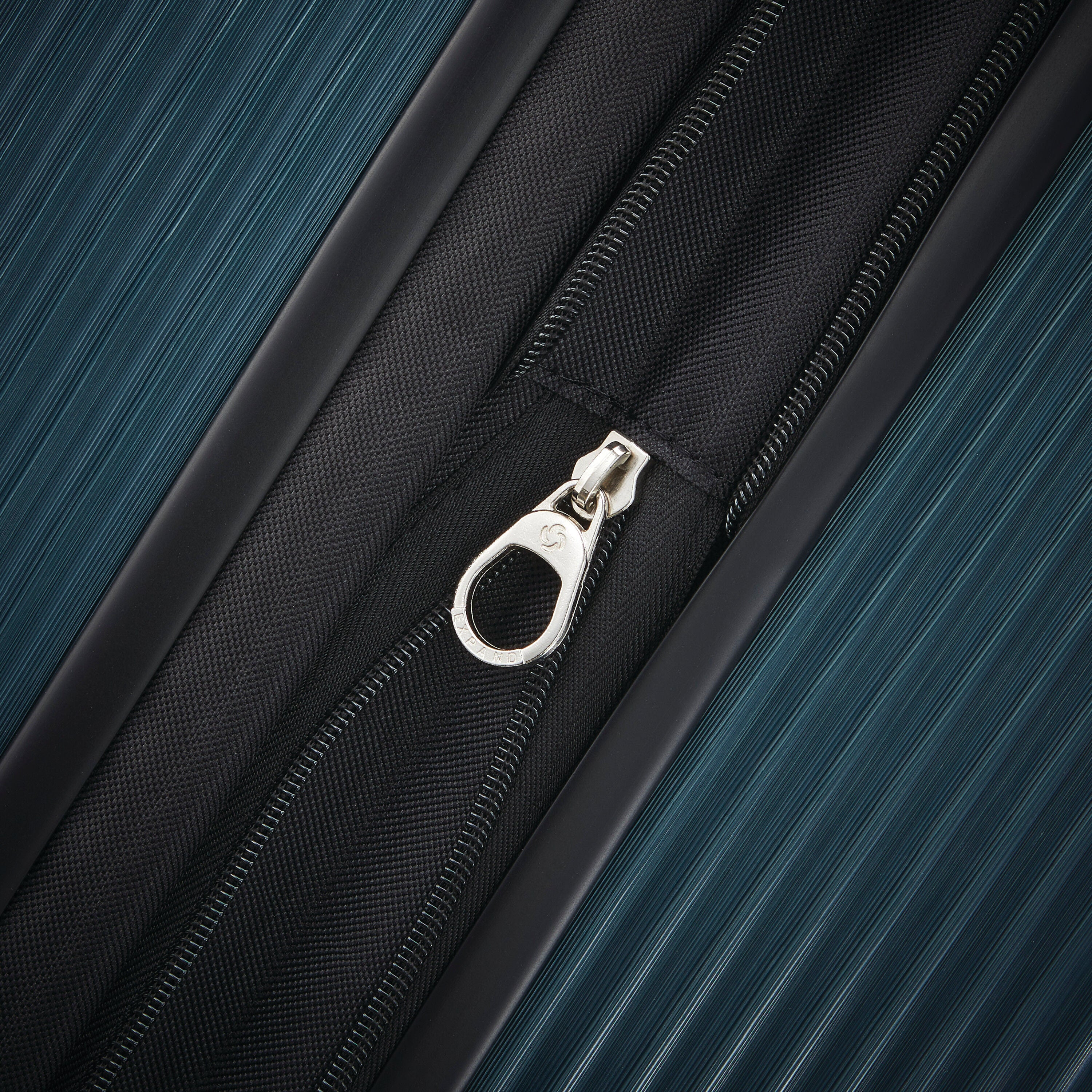 SAMSONITE 2 PIECE SET (CO/L)