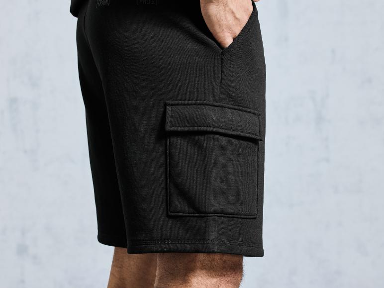 CRIVIT Herren Sweatshorts mit angerauter Innenseite und HeiQ Mint