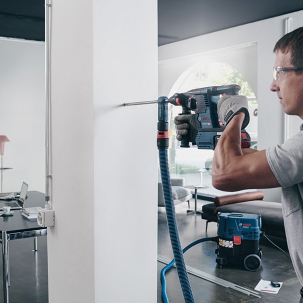 BOSCH 20 x 280mm 4-Cutter SDS-Plus TCT Dust Extraction Hammer Drill Bit - SPEEDCLEAN