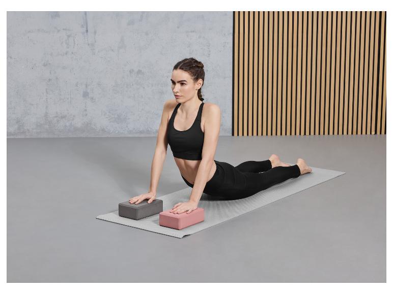 CRIVIT Ballsitzkissen \ Yoga-Blöcke \ Pilates-Ring \ Yoga-Bälle