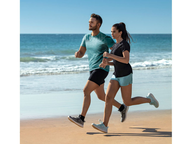 CRIVIT Damen Funktionsshorts, aus recyceltem Material