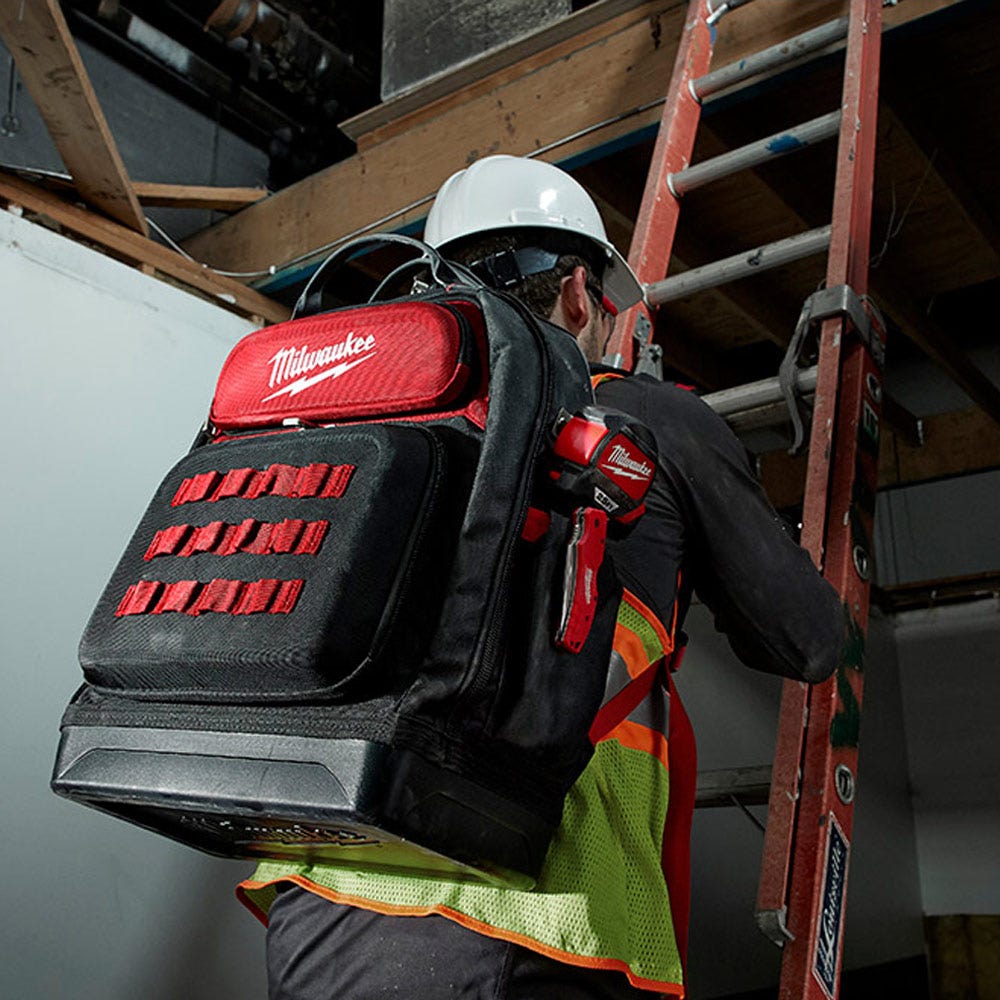 MILWAUKEE Ultimate Jobsite Backpack 48228201
