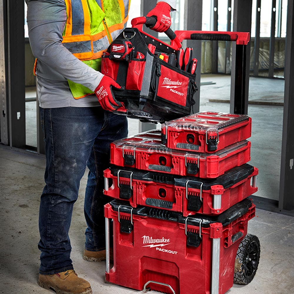 MILWAUKEE PACKOUT™ 500mm Jobsite Storage Tote 48228320