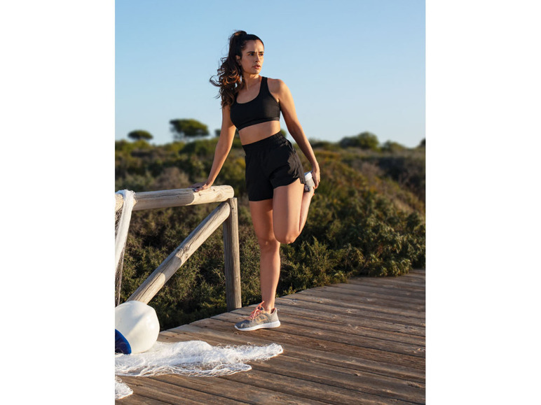 CRIVIT Damen Funktionsshorts, aus recyceltem Material