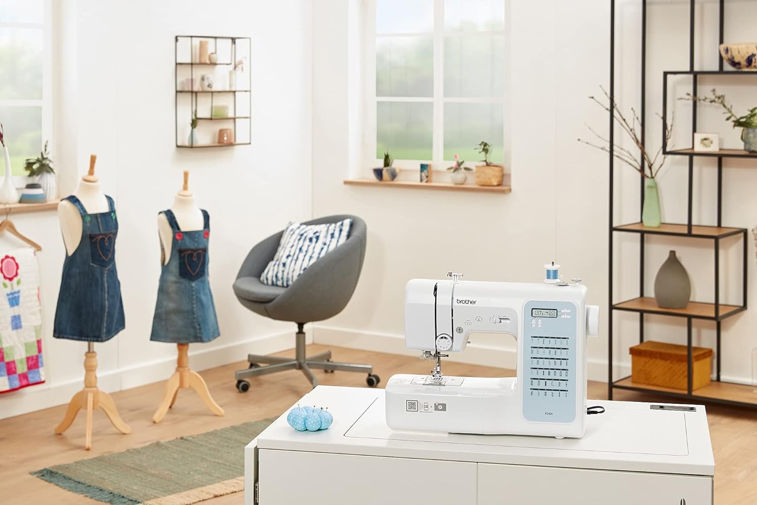 Brother FS40S 40-Stitch Electronic Sewing Machine