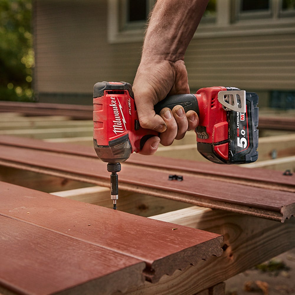 Milwaukee 18V 1/4inch Fuel SURGE Impact Driver Skin M18FQID-0