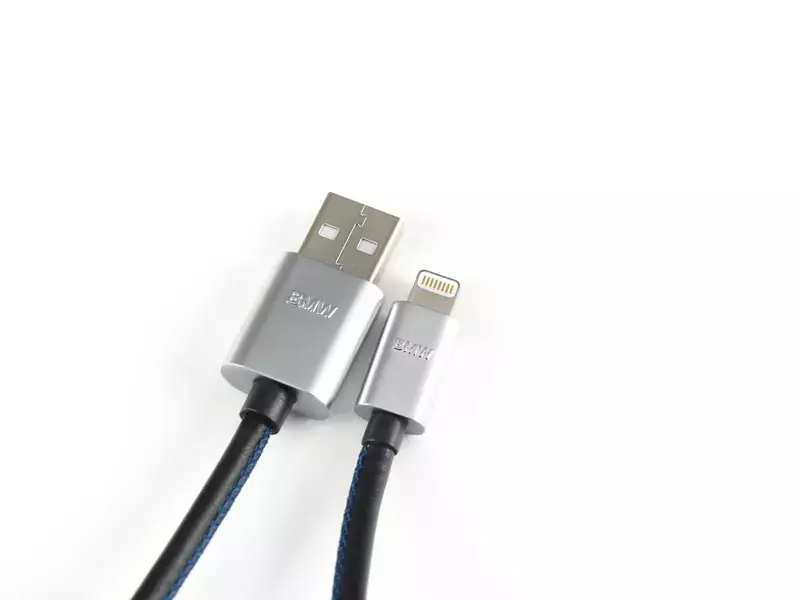 BMW LIGHTNING Iphone/Ipod adapter cable