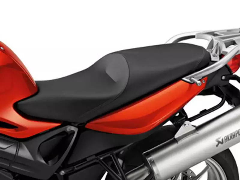 BMW Seat Comfort Black (820mm) - F800GT (K71) / F800R (K73)